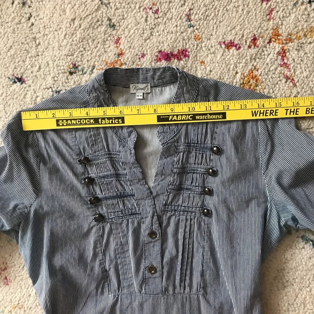 🥳 2 for $6 🥳 Kismet shirt XS (S) cotton blue stripes 3/4 sleeves w roll tab - Picture 10 of 12